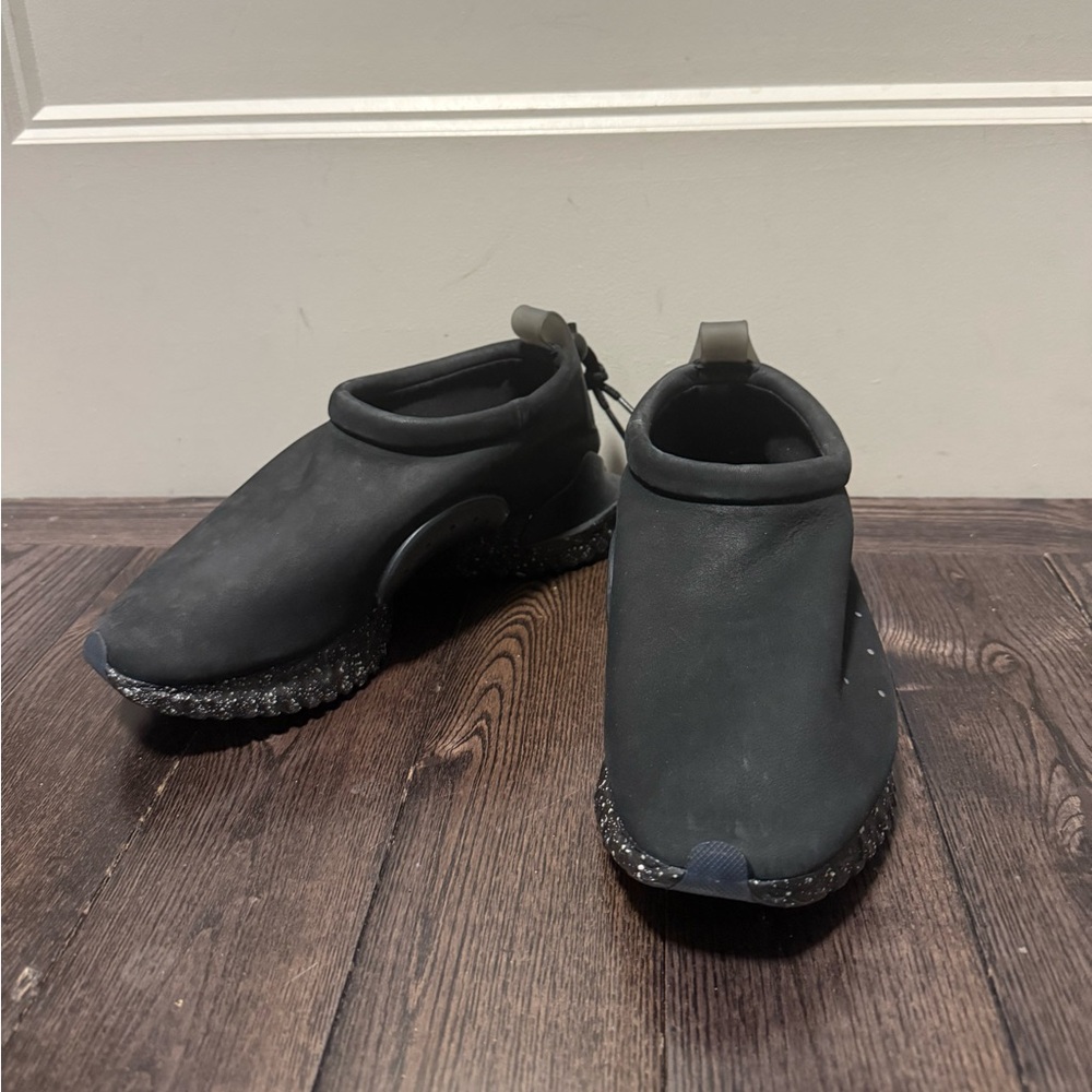 Nike moc flow sp / undercover NWOT